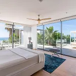 In Cabopino With Infinity Pool And Seaviews Βίλα Μαρμπέλλα