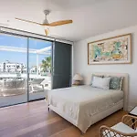 Βίλα In Cabopino With Infinity Pool And Seaviews Μαρμπέλλα